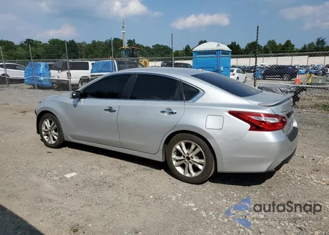 2017 Nissan Altima 2.5 z USA, uszkodzony, nr VIN 1N4AL3AP8HC206398